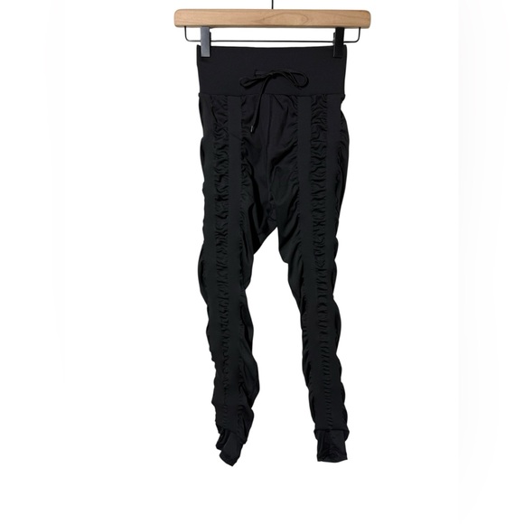 NWOT Skinnify Resistance Band Leggings Size Small - Picture 1 of 6